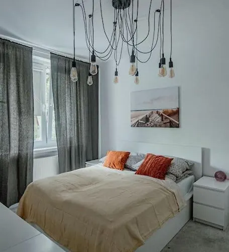 Manufaktura & Orientarium - Quiet App Apartment